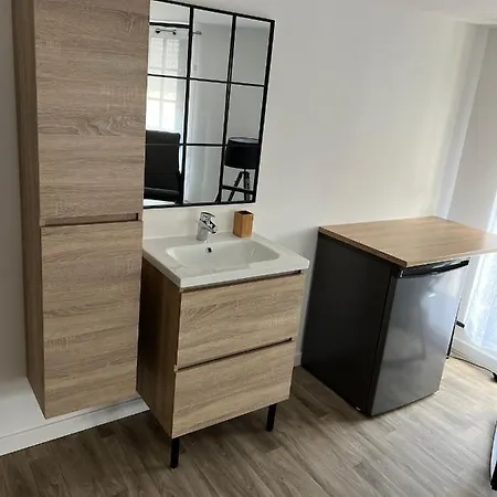 Room In Guest Room - Comfortable Room 35M2 * Amiens
